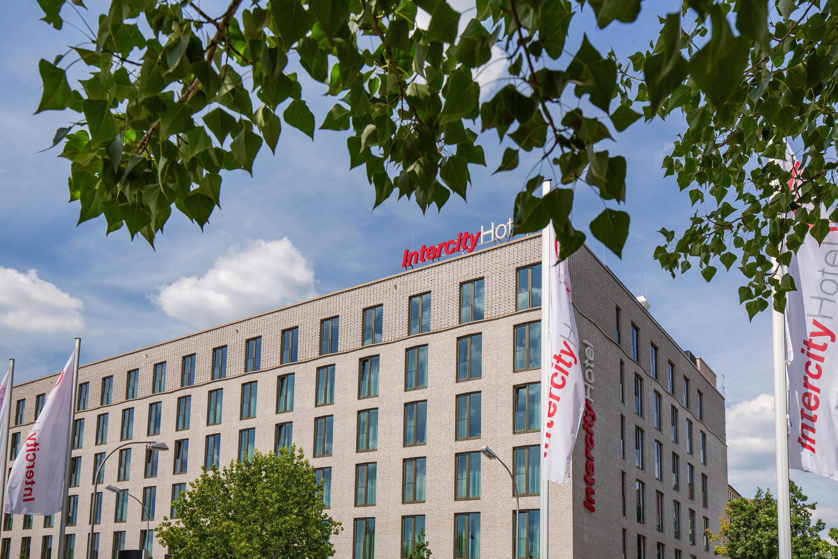 Intercityhotel Saarbruecken Saarbrücken Exterior foto